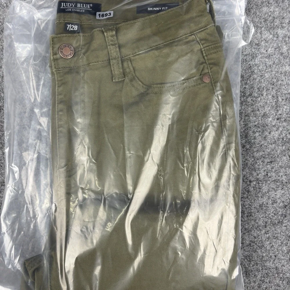 Judy Blue Los Angeles Jeans Women's 7/28 Skinny Fit Olive Green Trendy‎ Casual